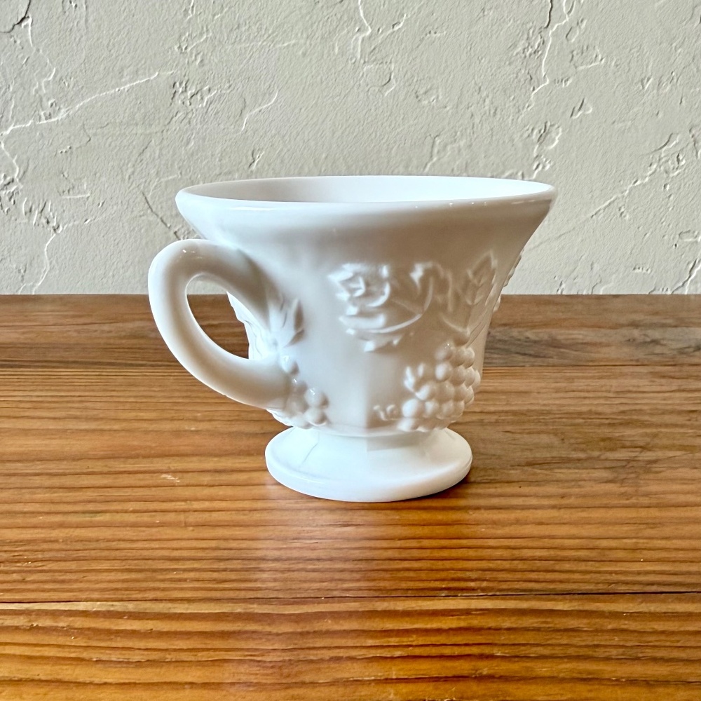 Vintage Indiana Glass Milk Glass Punch Cup – Grape and Leaf Pattern - Picture 10 of 12